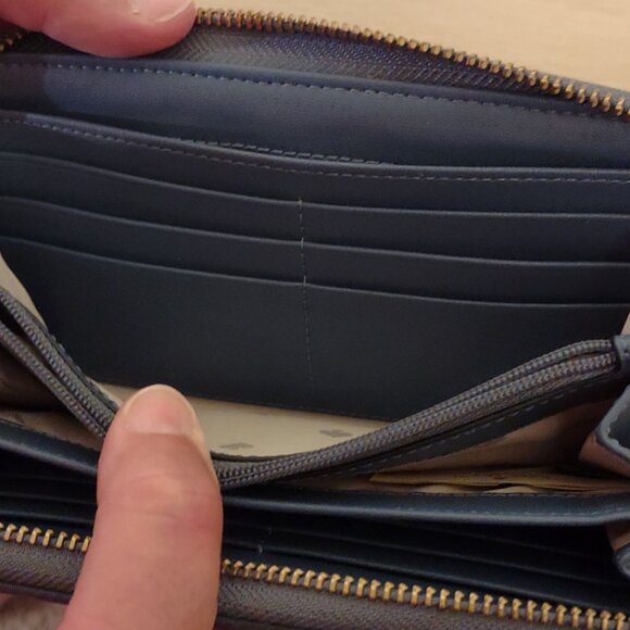 Kate Spade blue wallet - Picture 5 of 5